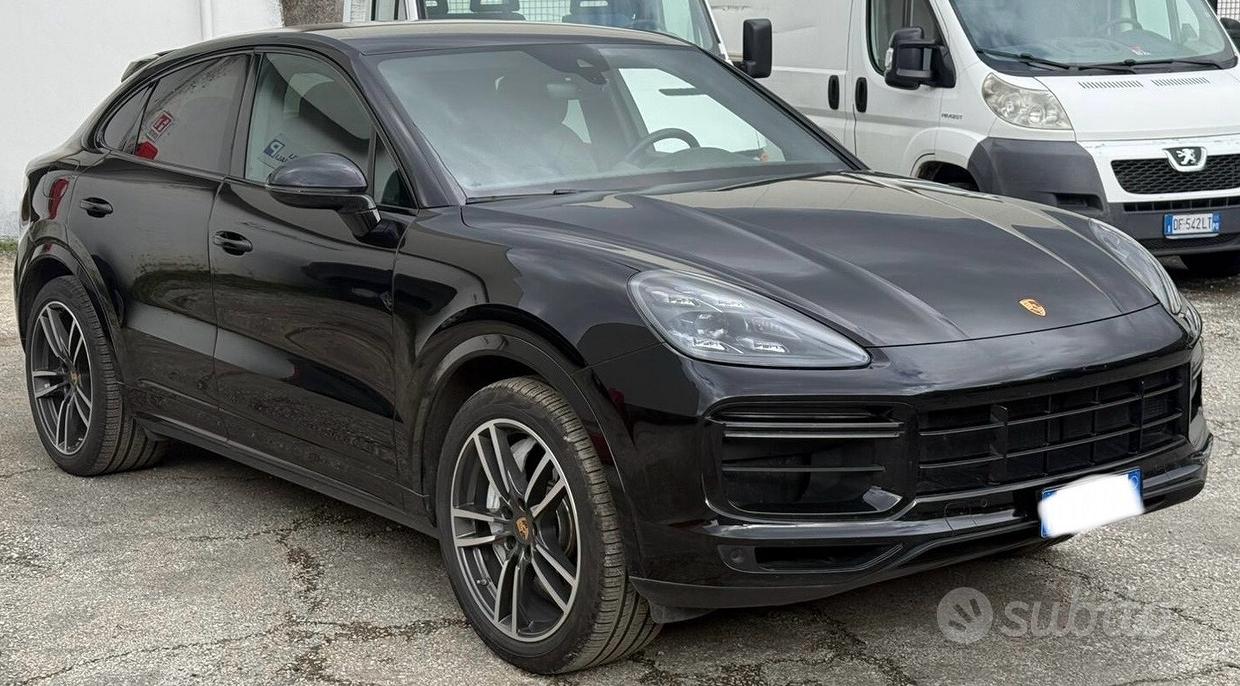 PORSCHE Cayenne 3ªs.'17-->