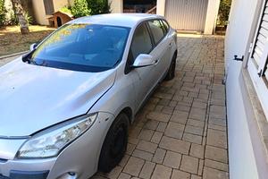 Renault Megane Sport Tour 1.5 dci solo ricambi