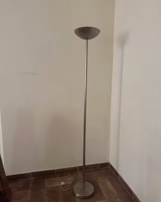 Lampada da terra vintage