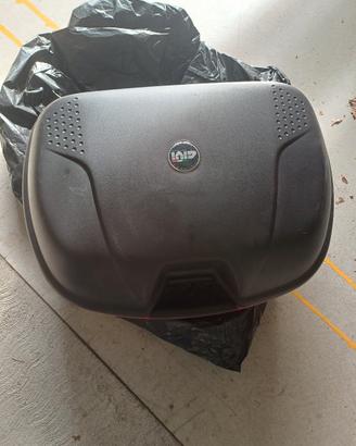 Bauletto Givi da 32lt Monokey System