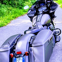 Road glide special