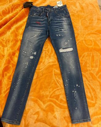 DSQUARED2