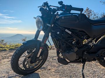 Husqvarna Svartpilen 125 - 2023