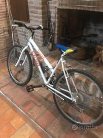 Bicicletta ragazzo BMX