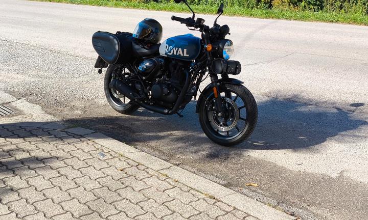 Royal Enfield hunter HNTR 350