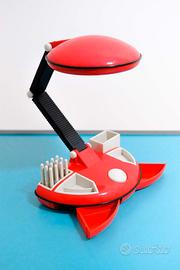 Lampada portatile da tavolo, pile ed alimentatore