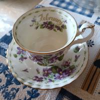 Tazza Violets Royal Albert February