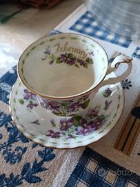 Tazza Violets Royal Albert February