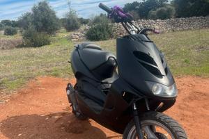 aprilia sr 50