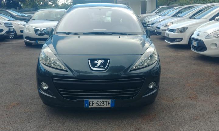 Peugeot 207 1.4 HDi 70CV 5 porte NEO PATENTATI CLI