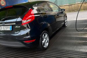 Ford fiesta 1.4 tdci NEOPATENTATi