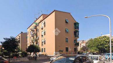 MONOLOCALE A ROMA