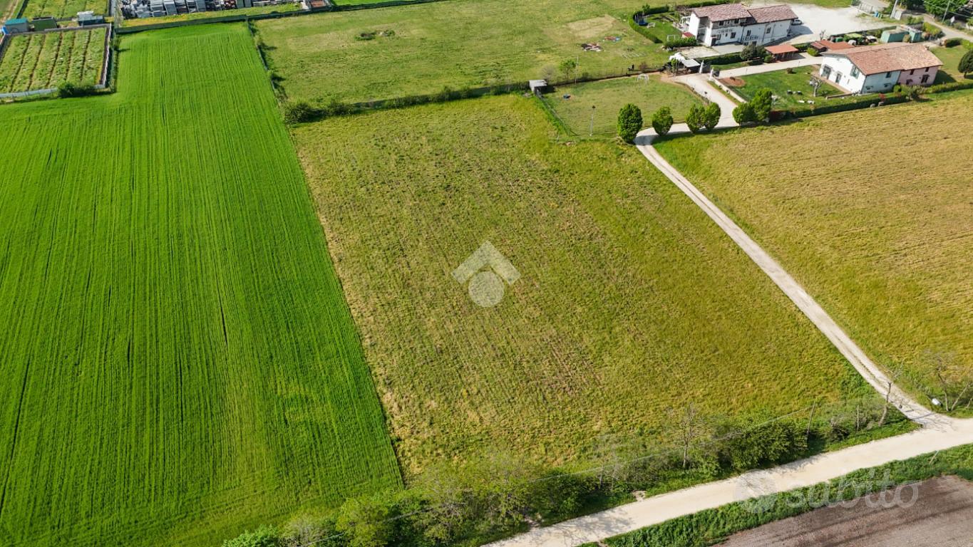 TER. AGRICOLO A BEDIZZOLE - Vista 3