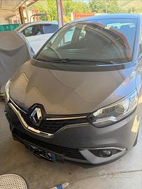 Renault scenic 1.5 diesel