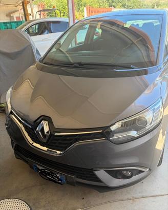 Renault scenic 1.5 diesel