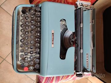 Olivetti macchina da scrivere lettera 22