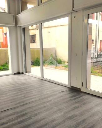 NEGOZIO A SAVIGNANO SUL RUBICONE