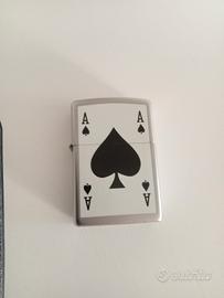 Accendino zippo asso di picche.