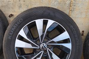 cerchi e gomme per Volkswagen misura 185/65/R15 