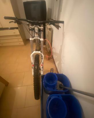 Bici da downhill