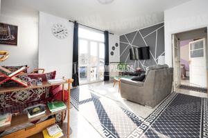 APPARTAMENTO DI TRE LOCALI CON POSTO AUTO!