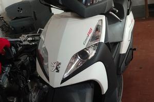 Peugeot Geopolis 250 Geo RS