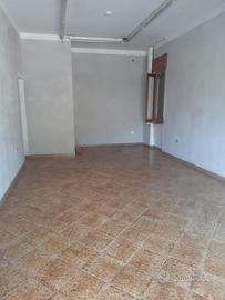 LOCALE COMMERCIALE - Ad Ascea località VELIA