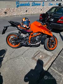 duke 390