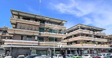 2 LOCALI A ROMA
