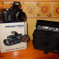 FOTOCAMERA PRAKTICA DIGITALE e BORSA