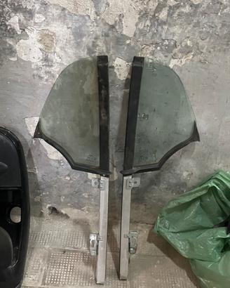 Coppia VETRI TRIANGOLARI ANTERIORE SMART FORTWO