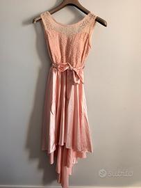 Abito elegante rosa cipria in pizzo e raso
