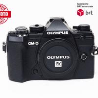 Olympus OM-D E-M5 III