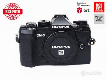 Olympus OM-D E-M5 III