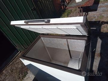 Freezer orizzontale a pozzetto IGNIS