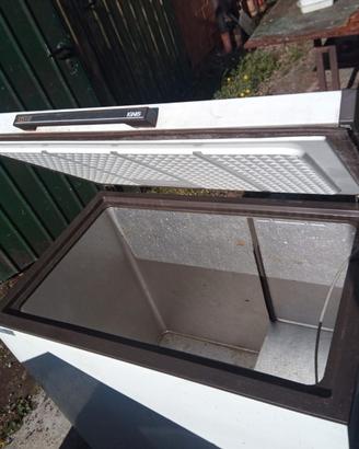 Freezer orizzontale a pozzetto IGNIS