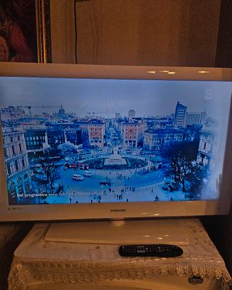 tv Samsung LCD 40 pollici non smart