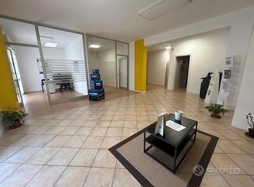 Immobile commerciale mq 103
