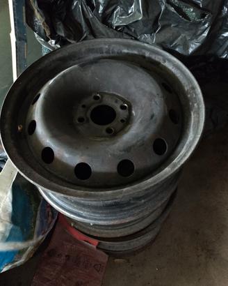 cerchi Fiat da 15 pollici 
