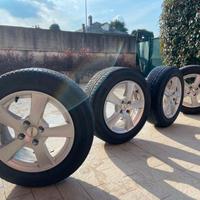 Cerchioni DEZENT 16"x6" c/gomme invernali Hankook