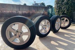 Cerchioni DEZENT 16"x6" c/gomme invernali Hankook