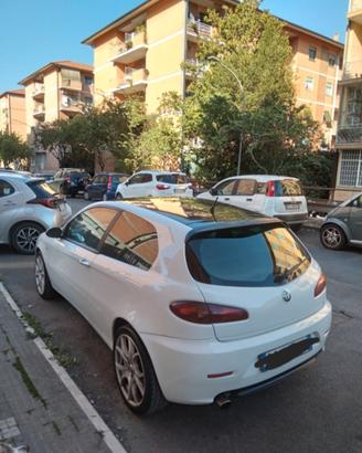Alfa Romeo 147