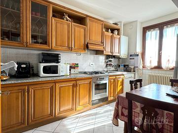 3 LOCALI A REGGIO NELL'EMILIA