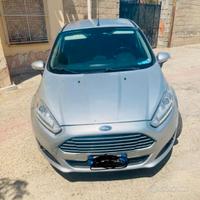 FORD FIESTA PER PEZZI DI RICAMBIO