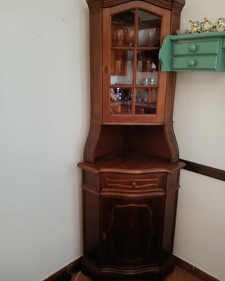 Mobile angolare classico 