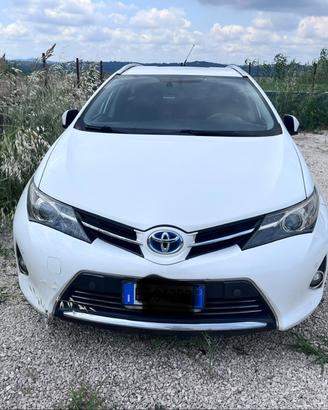 Toyota Auris Touring Sports 1.8 Hybrid Active
