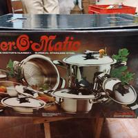 batteria pentole nuove 