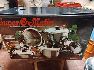 batteria pentole nuove 