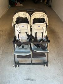 Passeggino doppio chicco