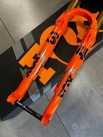 Forcella Fox Shox 34 float factory grip sl 29''
